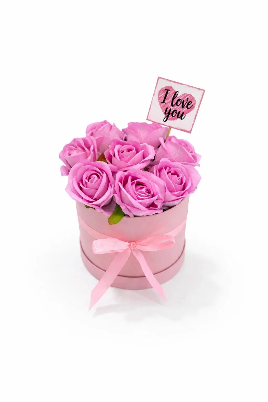 ChatGPT Image 29 Haz 2026 17_20_07 Pembe Gül Kutusu Yapay Gül Aranjmanı | Sevgiliye Hediye Dekoratif Çiçek Kutu |Çiçek & Hediye & Bijuteri Mağazalarına Toptan Satış | Özel Gün Hediyesi - Görsel 1